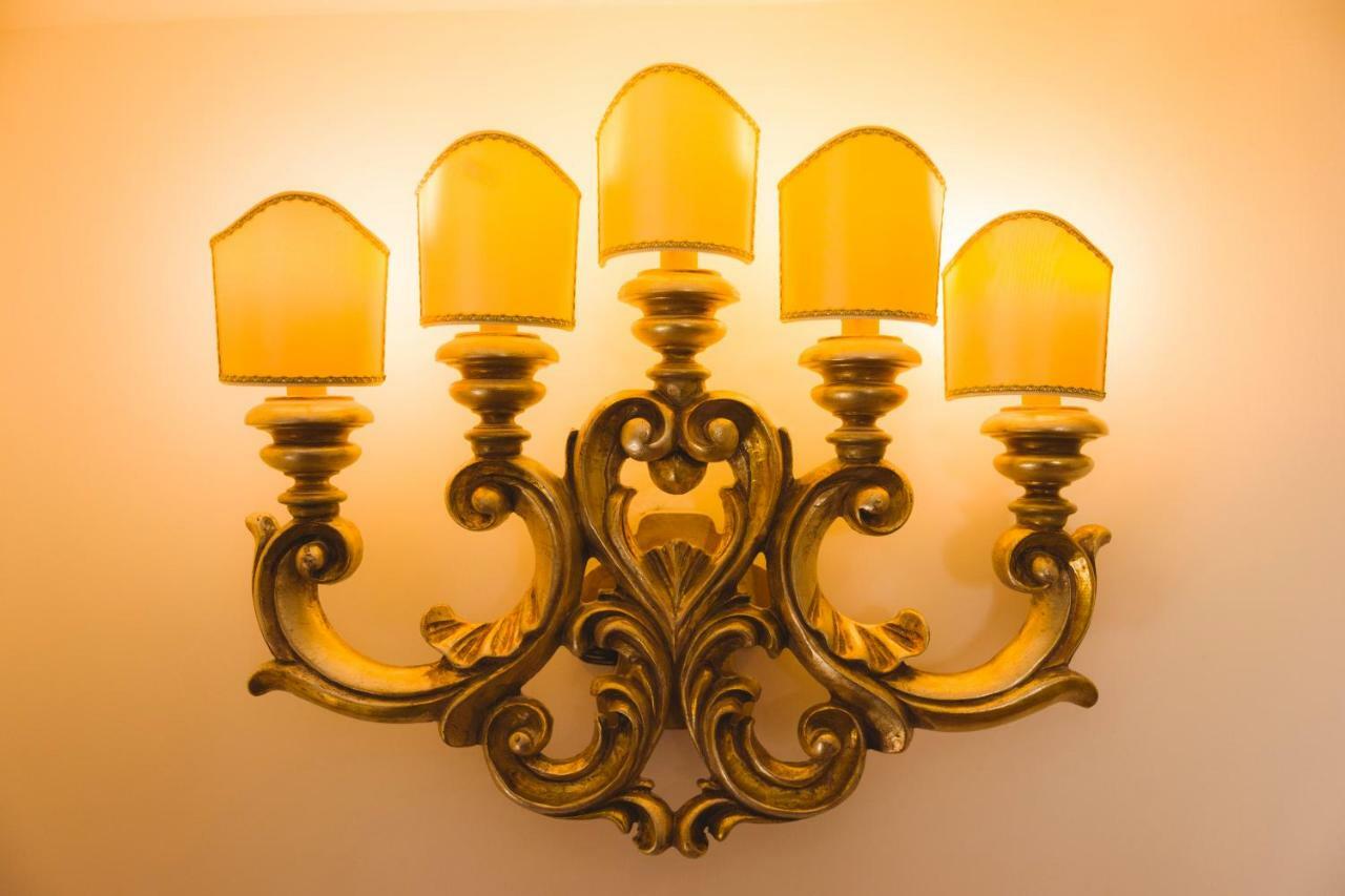 Apartment Leonardo Colosseo Rome