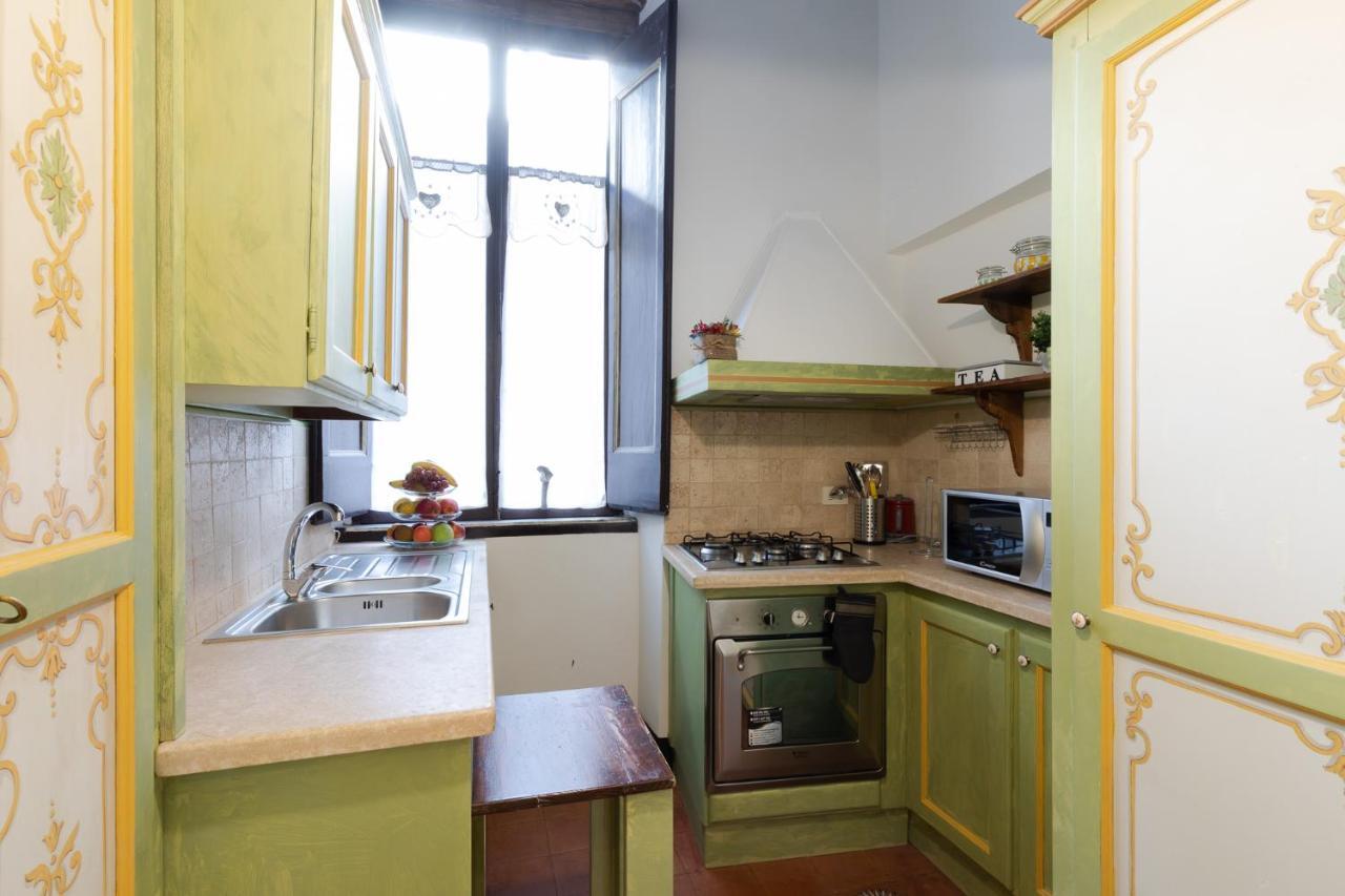 Leonardo Colosseo Apartment